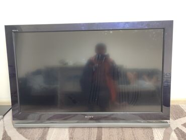 Телевизоры: Продаю оригинал телевизор SONY диагональ 1.10 см в хорошем состоянии