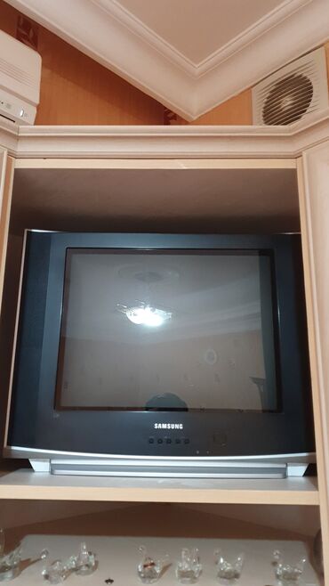Televizorlar: İşlənmiş Televizor Samsung Ünvandan götürmə