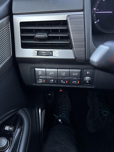 Ssangyong: Ssangyong Rexton: 2019 г., 2.2 л, Автомат, Дизель, Внедорожник — 11