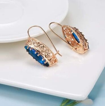 Minđuše: Mindjuse 800 din — 5