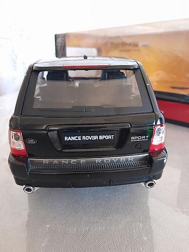 Land Rover: Range rover 1:14 ölcudur. Plastikdir, evveler pultu masin olub — 3
