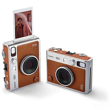 fujifilim: Fotoaparat "Instax Evo Brown"Instax Evo Brown Fujifilm Instax Mini Evo — 1