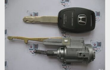 Ключи: Ключ Toyota Новый, Оригинал at lalafo.kg — 3 Ключи: Ключ Toyota Новый, Оригинал — 3