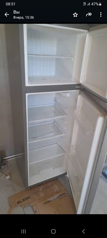 старый холодилник: Холодильник Avest, Двухкамерный, 55 * 142 *