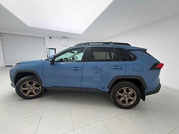продам рав 4 гибрид: Toyota RAV4: 2023 г., 2.5 л, Автомат, Гибрид, Кроссовер — 1
