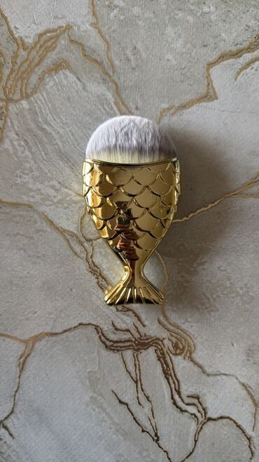 Manikür, pedikür aparatları: Manikür üçün avadanlıq dəsti tək tək də satılır hər biri Tərkib: - — 5