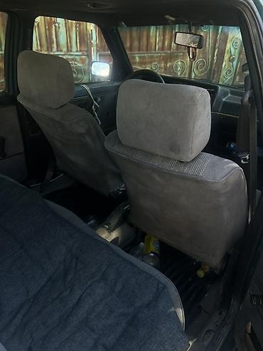 mcv 21: Volkswagen : 1980 г., 1.6 л, Механика, Седан — 4
