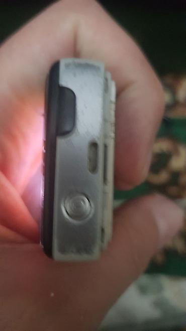 se electronics: Sony Ericsson K750i, Б/у, 2 ГБ, цвет - Серебристый, 1 SIM — 4