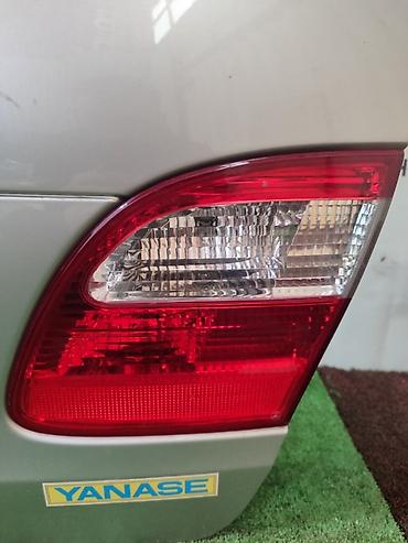 bud e9: Фонарь крышки багажника правый для Mercedes-Benz E-Class W211 — 1