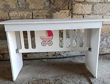 beşik matrası: Yazı masası uşaqlar üçün — 1