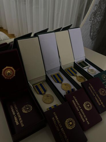 Digər ixtisaslar: Salam veteranam işsizəm kimə fəhlə lazmdırsa əlaqə saxlasn usda