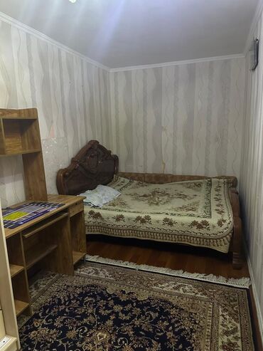 долгосрочная аренда квартир без хозяина: 3 бөлмө, Чогуу жашоосу жок, Жарым -жартылай эмереги бар