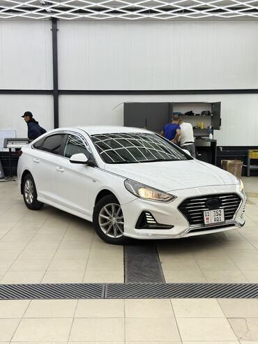 сонату: Hyundai Sonata: 2018 г., 2 л, Автомат, Газ, Седан