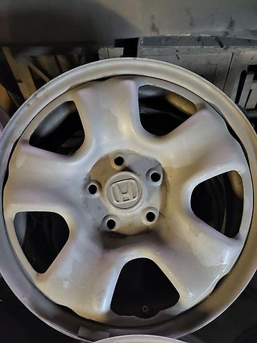 Диски: Литые Диски R 16 Комплект, Б/у — 16