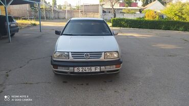 volkswagen vento авто: Volkswagen Vento: 1992 г., 1.8 л, Механика, Газ, Седан