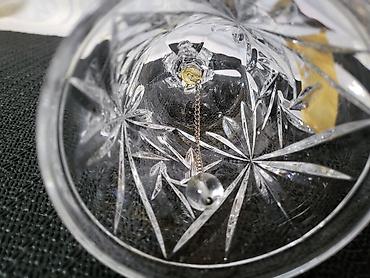Ostali kućni dekor: Kristalno novo zvono Nemacka 80te. Vece zvono kristal,led kristal sve — 12
