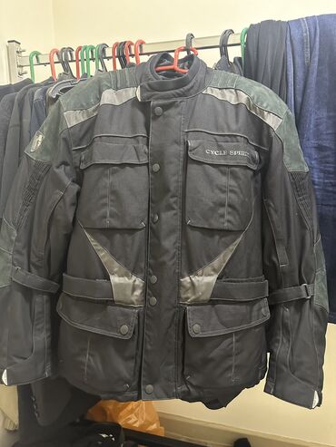 мото аксессуары: Мото куртка немецкая Размер 2-3 XL С защитными вставками (съемные)