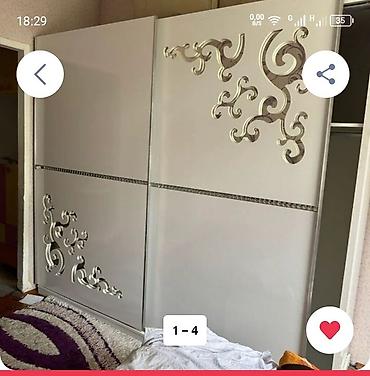 qapi bezeyi: Ağ rəngdə sürgülü qapılı şkaf-garderob. - Material: MDF/Laminate — 1