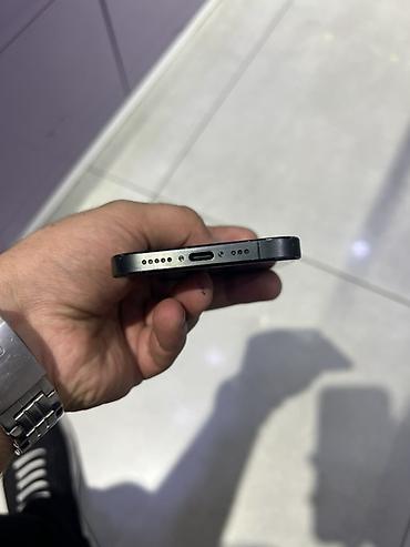 iphone telefon divar kagizlari: IPhone 15 Pro, 128 GB, Graphite, Face ID — 8