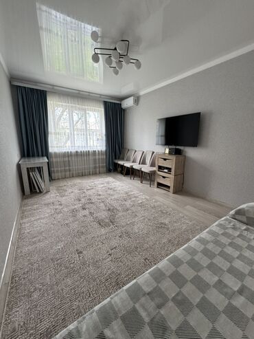 ош недвижимости: 2 комнаты, 50 м², 105 серия, 3 этаж, Евроремонт