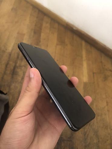 rum saati: Mi 8 lite barter var — 2