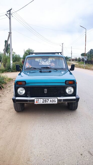 продам срочно машину: ВАЗ (ЛАДА) 4x4 Niva: 1997 г., 1.6 л, Механика, Бензин, Жол тандабас