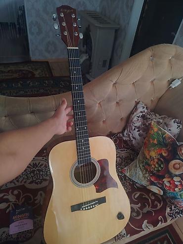 elektron gitara per page 40: Akustik gitara teze alınıb sadece öyrene bilmedim deye satıram ciddi — 4