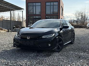 Honda: Honda Civic: 2022 г., 1.5 л, Бензин, Хэтчбэк — 1