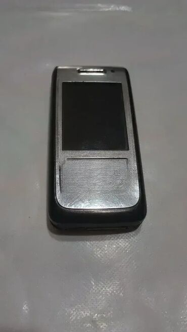 Nokia: Nokia E65 — 11