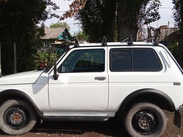 ВАЗ (ЛАДА): ВАЗ (ЛАДА) 4x4 Нива: 2002 г., 1.6 л, Механика, Бензин