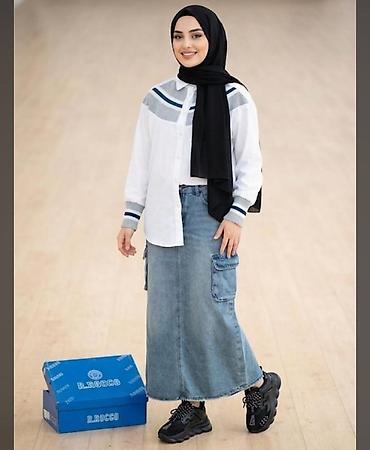 adidas ev geyimleri instagram: Qadın geyimləri kolleksiyası - Denim ətək: Uzun, açıq mavi jean ətək; — 1