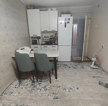 гостинки: 1 комната, 34 м², Таатан ТЦ Гостиничный тип, 1 этаж, Свежий ремонт — 1