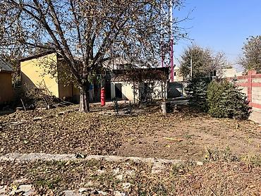 бишкек участка сатам: 🏡 Продаётся дом с земельным участком 5 соток 📍 ж/м Бакай Продаётся — 5