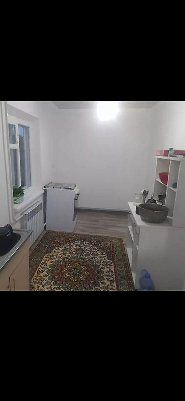 квартира бишкек 1: 60 м², 4 бөлмө, Чогуу жашоосу жок — 4
