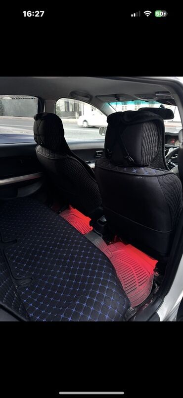 Toyota: Toyota ist: 2002 г., 1.3 л, Вариатор, Бензин, Хэтчбэк at lalafo.kg — 13 Toyota: Toyota ist: 2002 г., 1.3 л, Вариатор, Бензин, Хэтчбэк — 13