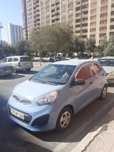 kia picanto satilir: Aynur92👑kod0786 Masin satilir Kia pikonto Ili 2014 Yurus 100000