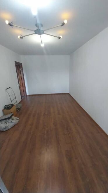 куплю квартиру в каинде: 1 комната, 32 м², 104 серия, 4 этаж, Старый ремонт