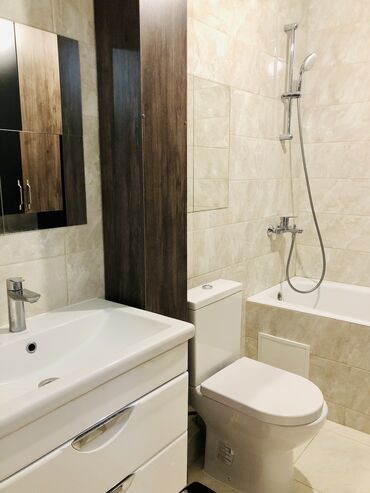 Долгосрочная аренда квартир: 3 комнаты, Собственник, Без подселения, С мебелью полностью — 8