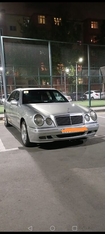 mersedes bes: Mercedes-Benz E 220: 2.2 l | 2007 il Sedan