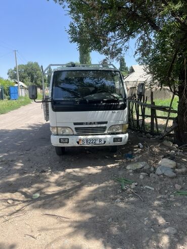 грузовой машины: Жүк ташуучу унаа, Стандарт