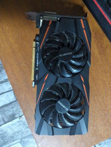 stol ustu komputer qiymeti: Videokart Gigabyte Radeon RX 470, 4 GB