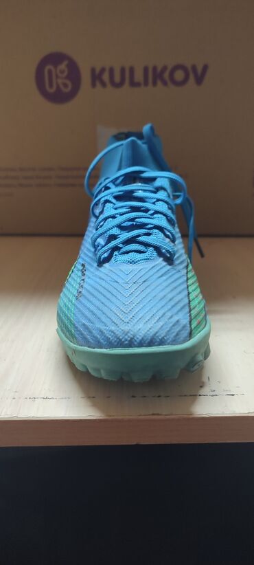 Бутсы: Сороконошки Nike Merkurial идеальное состояние 39 размер,с торгом