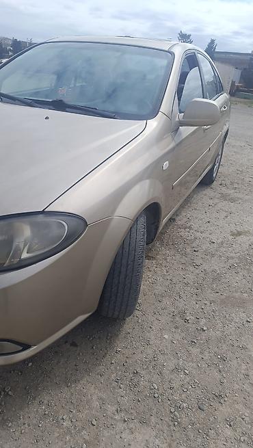 Sərnişin daşımaları: Minik avtomobili — 3