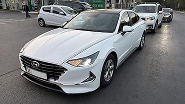 hyundai sonata 8: Hyundai Sonata: 2019 г., 2 л, Автомат, Бензин, Седан — 1