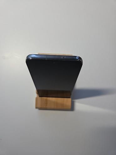 Samsung: Mobilni telefon Samsung Galaxy S23 Prodajem polovan Samsung mobilni — 7