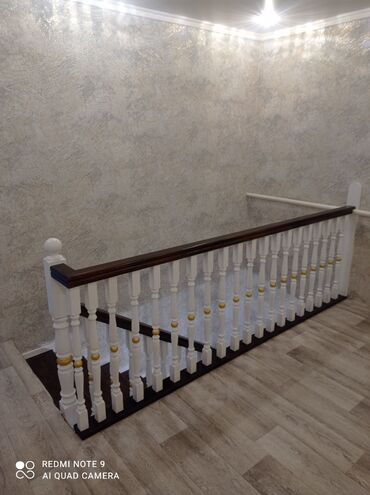 Обшивка лестниц: Эшик,тепкичтерди жасайбызКара жыгач,саснадан.тел — 16