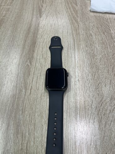 смарт часы мужские: Apple watch SE (GPS), black, 45mm, 94% акб Оригинальный черный