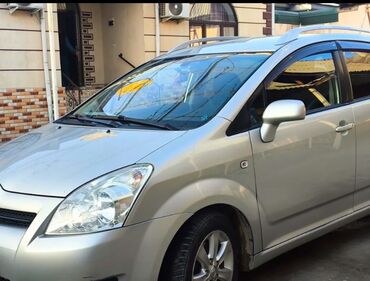 tayota runx: Toyota Avensis Verso: 2008 г., 1.8 л, Бензин