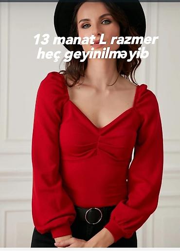 moskva univermagi qizil sepler: ÜNVAN BİLƏCƏRİ 
Qadın köynəyi – ölçü olmadığı üçün satılır — 1