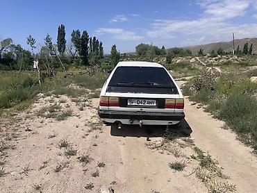 уаз пр: Audi 100: 1987 г., 2 л, Механика, Бензин, Хэтчбэк — 4